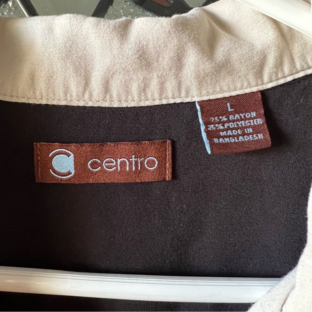 Centro button up - Picture 2 of 3